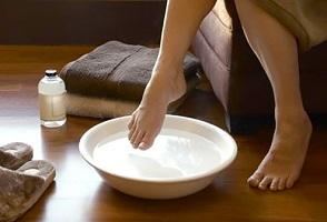 photo-of-vinegar-foot-soak.jpg