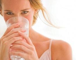 photo-of-woman-drinking-water.jpg