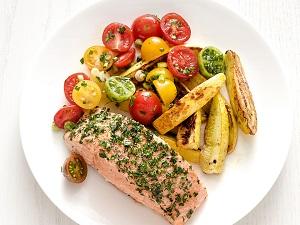 plate-of-salmon-and-vegetables.jpg